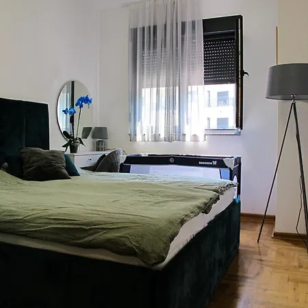 Apartment Plava Orhideja *