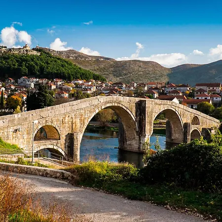 Plava Orhideja Appartamento Trebinje